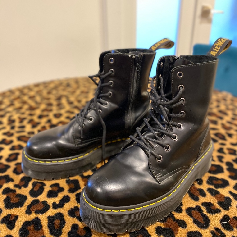 JADON SMOOTH LEATHER PLATFORM BOOTS